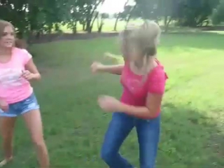 cheerleaders fight